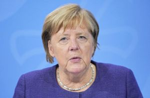 Angela Merkel (CDU) tätigte die kritischen Aussagen zur Wahl in Thüringen während einer Südafrika-Reise. (Archivbild) Foto: dpa/Michael Kappeler