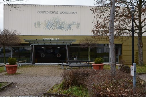 Gleichgültig, ob Variante eins oder zwei: Die Neugestaltung des Gerhard-Schanz-Sportzentrums wird teuer. Foto: Archiv