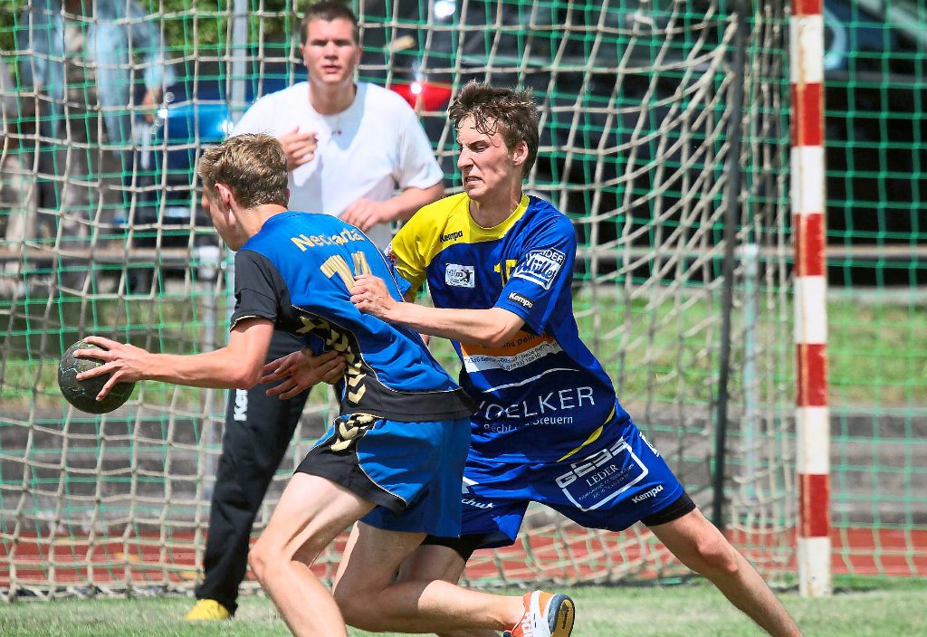 Die A-Jugend der HK Ostdorf/Geislingen – hier im Spiel gegen die HSG Neckartal – gewann das eigene Turnier.