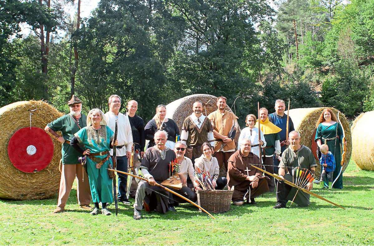 Die Teilnehmer des Ebhäuser Mittelalter-Turniers Foto: M. Pasini