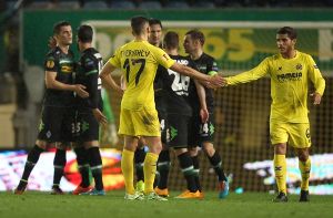 Die Borussia Mönchengladbach schaffte am Donnerstagabend beim FC Villarereal im EL-Gruppenspiel nur ein 2:2. Foto: dpa