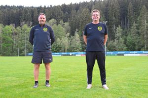 Thomas Wagner (links) und Andreas Schweizer machen als Trainer weiter bei der SGM Glatten-Hopfau.Foto: Straub Foto: Schwarzwälder Bote