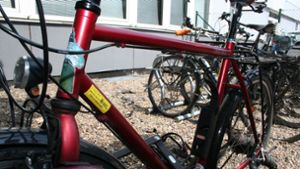 Mancher Fahrrad-Besitzer codiert sein Rad und hofft dadurch, dass es von möglichen Dieben nicht geklaut wird. Foto: Jens Lehmkühler