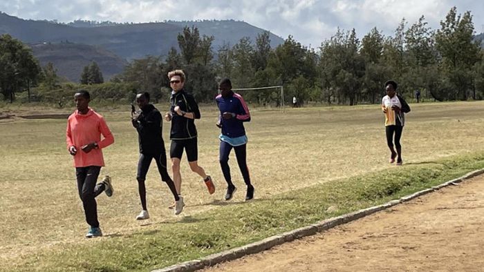 Raphael Eith hat in Kenia mit Top-Läufern trainiert