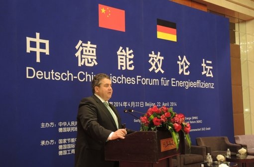 Wirtschaftsminister Sigmar Gabriel bei seinem China-Besuch. Foto: dpa