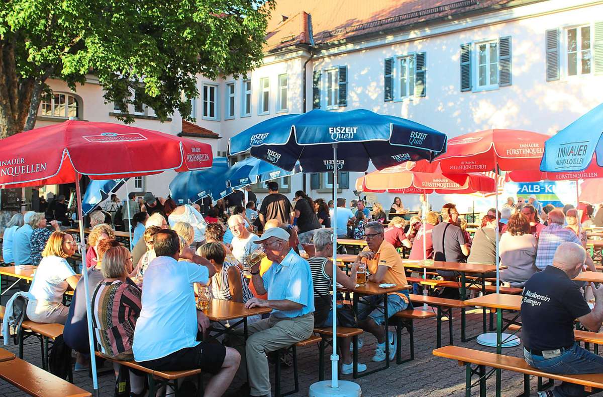 Volles Haus: Zahlreiche Besucher sind zum Sommerfest des Musikvereins Balingen am Wochenende gekommen.