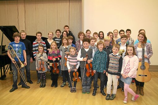 Die jungen Musikschüler meisterten ihren Auftritt beim Schülerpodium vor den Augen des Publikum souverän.    Foto: Musik- und Kunstschule Foto: Schwarzwälder-Bote