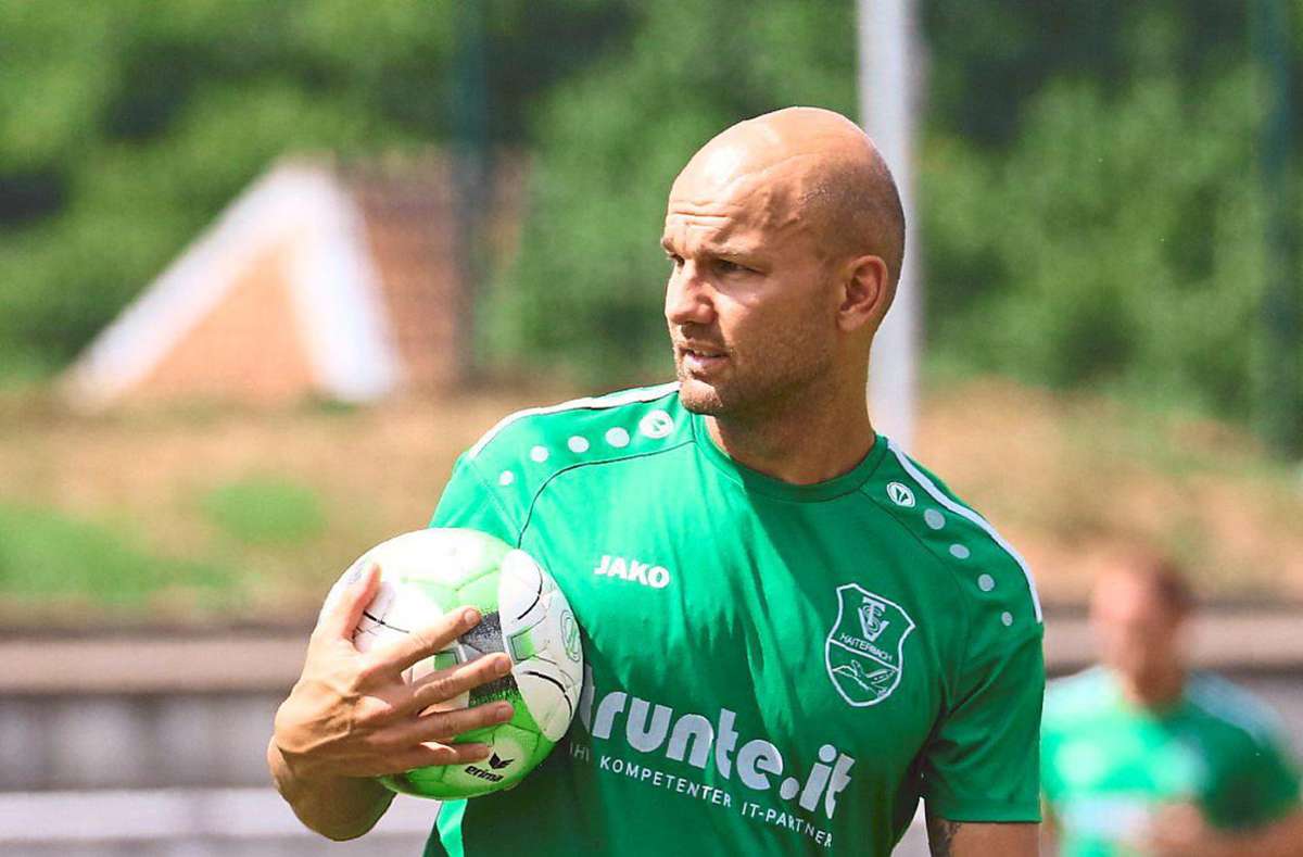 Marcel Schuon aus Haiterbach will seine aktive Fußballer-Laufbahn am Ende der Saison beenden. Foto: Kraushaar