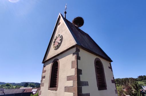 Im Kirchenbezirk Sulz (hier: die Kilianskirche in Mühlheim) sollen fünf Pfarrstellen wegfallen.  Foto: Heidepriem