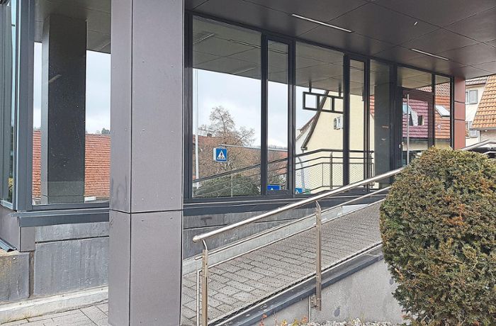 Neuer Platz für’s Bürgerbüro?: Im Rathaus in Gechingen wird der Büroplatz knapp
