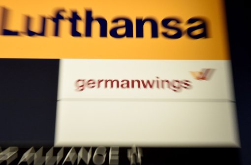 Auch am Flughafen Stuttgart fallen am Donnerstag und Freitag wegen des Pilotenstreiks bei Germanwings einige Flüge aus. Foto: dpa