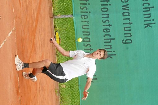 Souverän: Der Gärtringer Tim Röhr landete beim U18-Turnier einen klaren Finalsieg.  Fotos: Stark Foto: Schwarzwälder-Bote