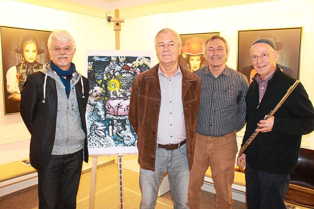 Die Verleger Manfred Markus Jung (von links), Franz Handschuh und Wendelinus Wurth mit Musiker Christoph Haarmann stellten die Neuerscheinungen des Verlags vor.