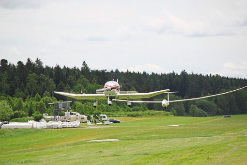Auf dem Flugplatz in Winzlen kann wieder geflogen werden. Foto: Herbst Foto: Schwarzwälder Bote
