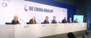 Als am Dienstag die Corona-Warn-App in Berlin von mehreren Ministern vorgestellt wurde, bildete die Präsentation des Erklärvideos einen zentralen Punkt der Pressekonferenz. Entstanden ist der Info-Film in Villingen. Foto: Preuß Foto: Schwarzwälder Bote