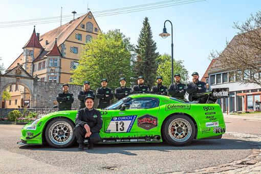 Bereit fürs Zweimal-rund-um-die-Uhr-Rennen ist das Team rund ums Grüne Biest.  Foto: Albrecht Foto: Schwarzwälder Bote