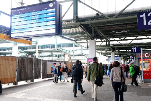 Im Regionalverkehr sind am Sonntag laut einer Sprecherin der Bahn rund 80 Prozent der Züge auf der Strecke. Foto: www.7aktuell.de |