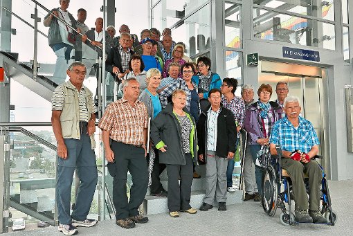 Mitglieder des Volkssportvereins Schömberg besuchten unter anderem die Mayer Werft in Papenburg. Foto: Volkssportverein Foto: Schwarzwälder-Bote