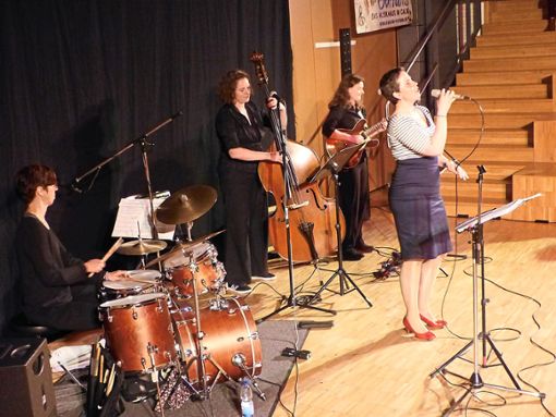 Die vier Musikerinnen harmonierten bei ihrem Auftritt ausgezeichnet miteinander.  Foto: Stöß Foto: Schwarzwälder Bote
