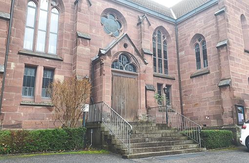 Geschlossen war die Türe zur evangelischen Stadtkirche noch am Donnerstag – am Samstag ist sie von 15 und 21 Uhr geöffnet. Foto: Riesterer