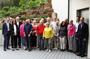 Die Simon Group ehrte  Jubilarinnen und Jubilare   für 25 und  40 Jahre Betriebszugehörigkeit. Foto: Jahnke
