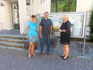 Informieren über  die  Angebote  des    Betreuungsvereins (von links): Andrea Perschke, Bert   Rubacek und Shirley    Sieg.Foto: Stöß Foto: Schwarzwälder Bote
