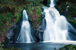 Das Wasserfallgelände ist ein beliebtes Ausflugsziel. Foto: Köppel