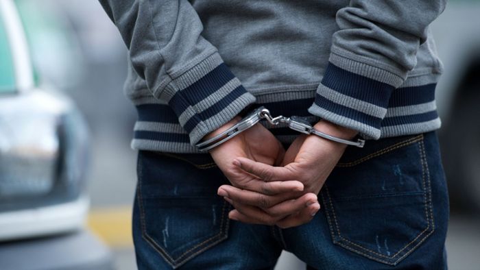 Raub auf Wettbüro – 18-Jähriger in Haft