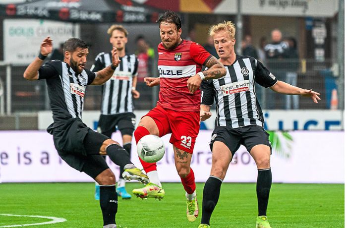 Fußball Regionalliga Südwest: Balingen rockt wieder die Aalener  Ostalb Arena