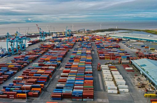 Blick in den Hafen von Liverpool: Ein Jahr nach dem Brexit gibt es erneut Änderungen beim Import von Waren aus der Europäischen Union. Foto: dpa/Peter Byrne