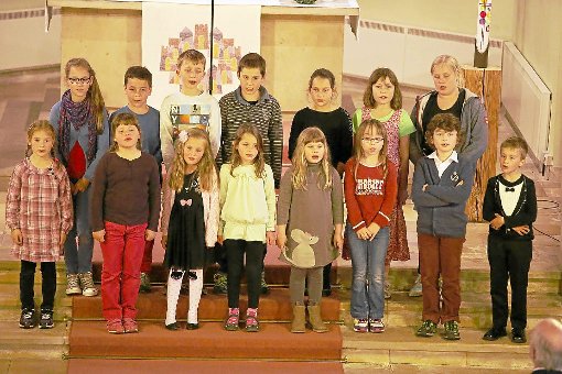Schwierig zu singen – gut gemeistert: Der Kinderchor begeisterte die Zuhörer in der Christuskirche in Tumlingen mit dem Lied Bino Batata. Foto: Schwarzwälder-Bote