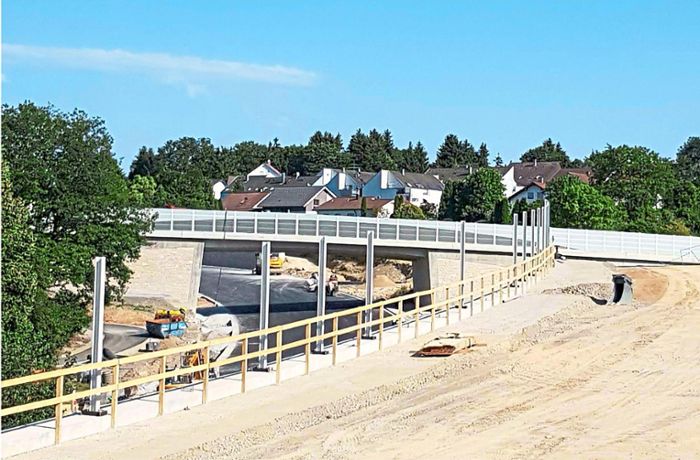 Anwohner wütend: Arbeiten für Hochbrücke in Horb - Lärm, Staub und Risse