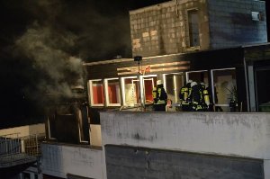 In der Nacht auf Montag hat es in einem Wohnheim des Berufsförderungswerkes in der Panoramastraße in Bad Wildbad gebrannt.  Foto: Feuerwehr