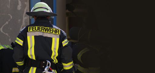 Immer wieder geben sich Betrüger als Feuerwehrleute aus, die angeblich Rauchmelder prüfen wollen. (Symbolfoto) Foto: Karl-Heinz H – stock.adobe.com