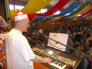 Bei der Fasnets-Abschlussparty will der DJ wie im vergangenen Jahr für Stimmung sorgen.  Foto: Trachtenkapelle