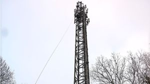 Vodafone lässt den Funkturm zwischen Schömberg und Langenbrand modernisieren. Foto: Wolfgang Krokauer