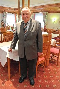 Hotelier Rudi Möhrle feiert seinen 80.  Geburtstag gleich zweimal.  Foto: Braun Foto: Schwarzwälder-Bote