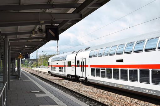 Ein Informationsaustausch zur Gäubahn findet am 3. April in Dettingen statt. Foto: Spotts Foto: Schwarzwälder Bote