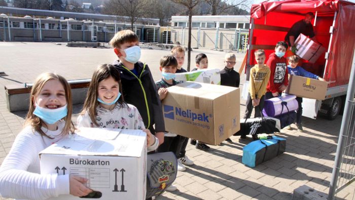Schüler sammeln Spielsachen für die Flüchtlinge