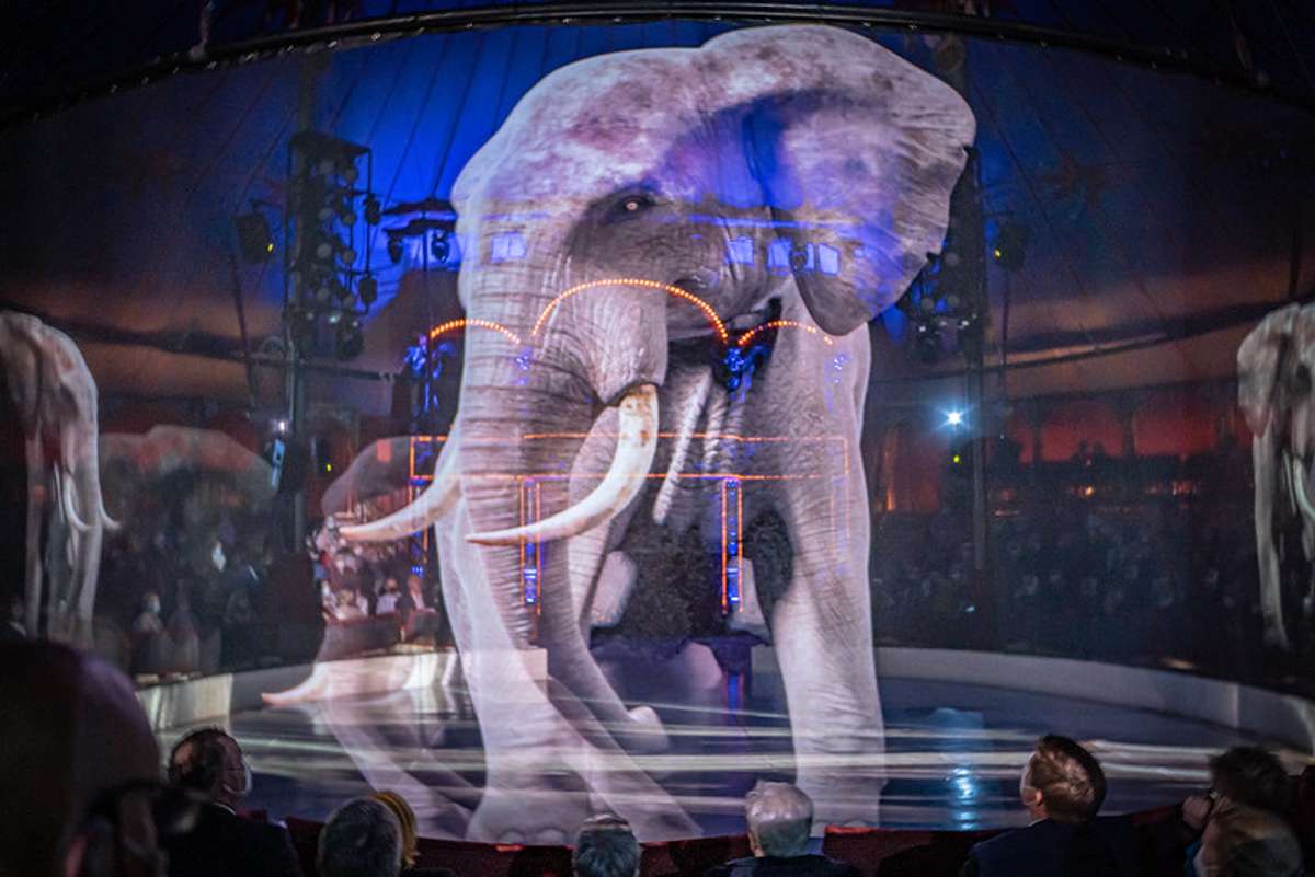 Tiere gibt es im Circus Roncalli nicht mehr: Sie wurden 2018 durch Holografie ersetzt.