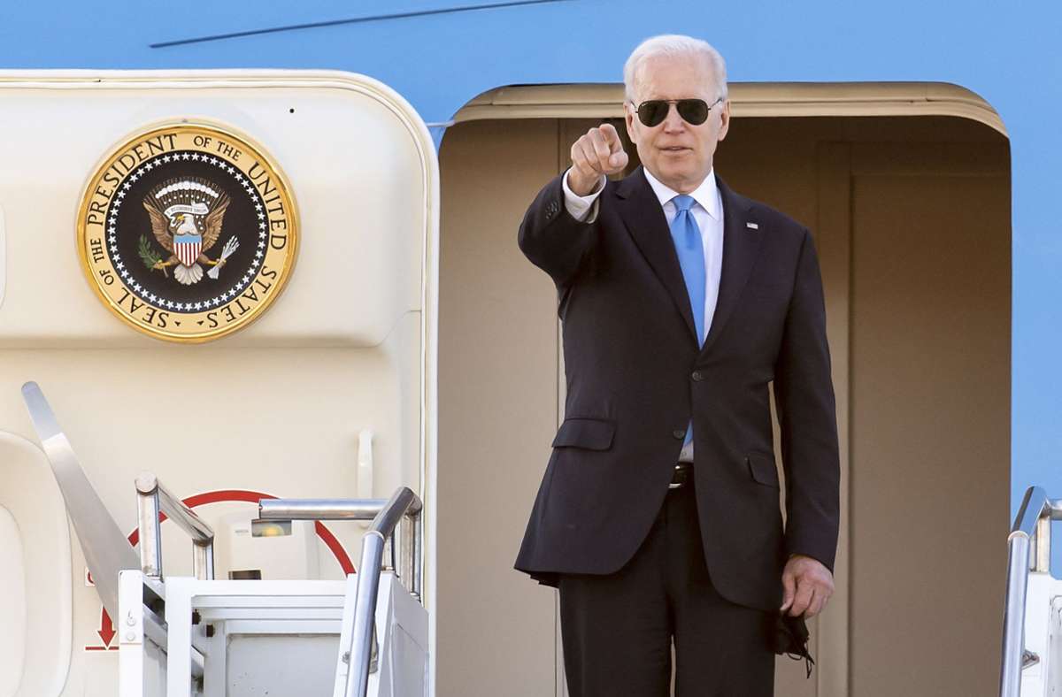 I’ll be back: US-Präsident Joe Biden beim Abflug aus Genf – natürlich mit Piloten-Sonnenbrille.