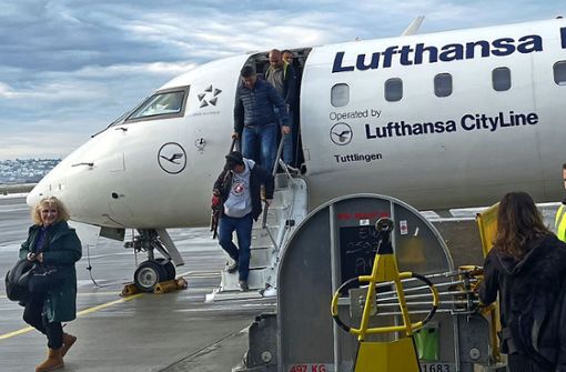 Diese CRJ900 von Lufthansa trägt den Taufnamen „Tuttlingen“. Foto: Blaß/Blaß
