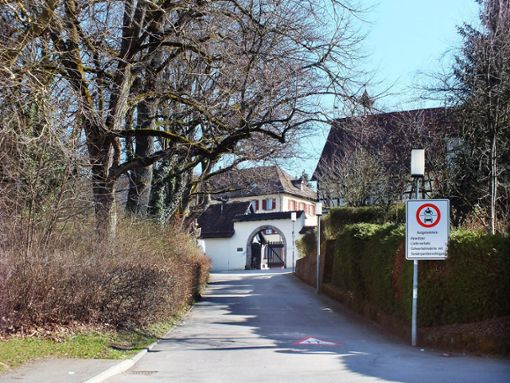 Aus der Schranke an der Zufahrt zum Stauffenbergschloss in Lautlingen wird wohl nichts.Archiv-Foto: Kistner Foto: Schwarzwälder Bote
