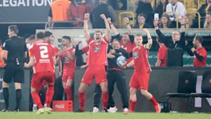 Kaiserslautern feiert Zweitliga-Aufstieg