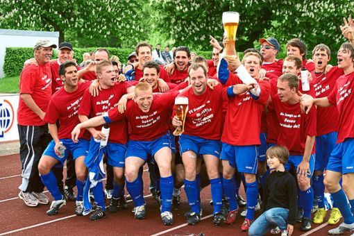 Der letzte große Erfolg des FV Donaueschingen: In der Saison 2009/10 gelingt die Meisterschaft in der Fußball-Landesliga. Foto: Zschäbitz