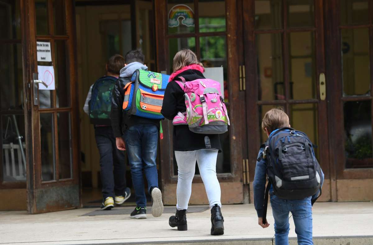 Grundschulen und Kitas in Baden-Württemberg öffnen: Was sich ab Montag für die Kinder  ändert