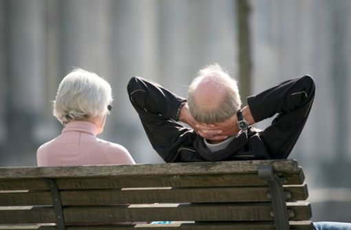 Sollen ältere Menschen künftig länger arbeiten? Foto: dpa/Stephan Scheuer