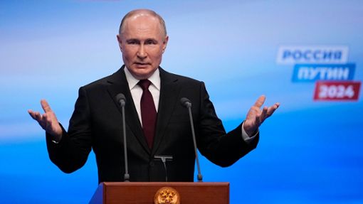 Beobachter erwarten hingegen, dass die Repressionen nach Putins Wiederwahl nun noch zunehmen werden, um seinen Machterhalt zu zementieren. Foto: Alexander Zemlianichenko/AP/dpa
