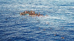 Notruf aus Lea rettet Syrerin auf Flüchtlingsboot 