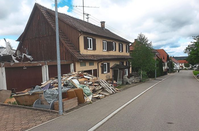Müll in Waldmössingen: Holzberg in Kichbergstraße: Stadt bleibt dran
